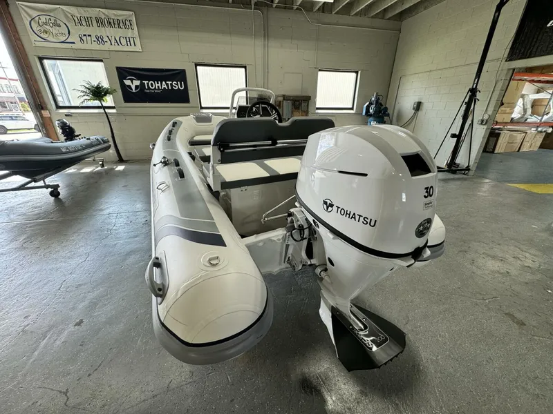 Slide: The Image of Highfield Classic 380 Grand Tour Console 2024 - 4585584