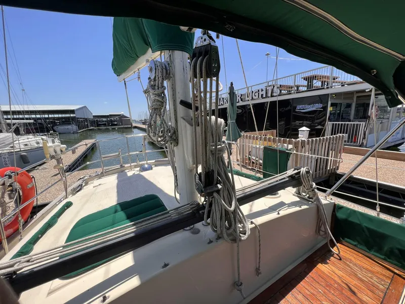 Slide: The Image of Whitby 42 1982 - 4586149