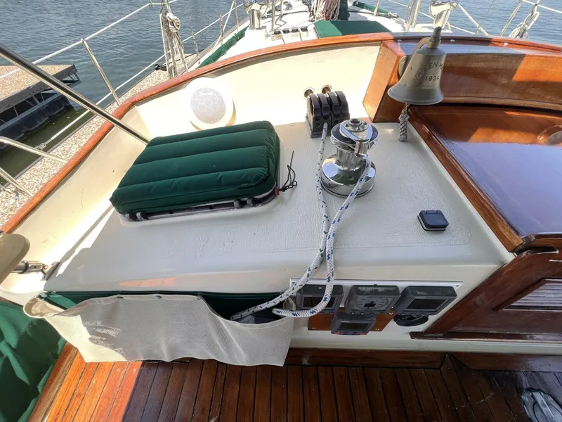 Slide: The Image of Whitby 42 1982 - 4586171