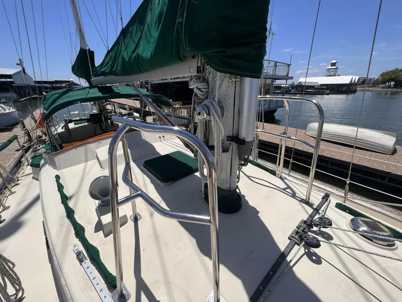 Slide: The Image of Whitby 42 1982 - 4586217