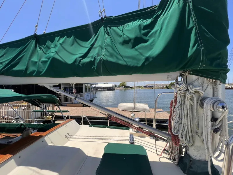 Slide: The Image of Whitby 42 1982 - 4586220