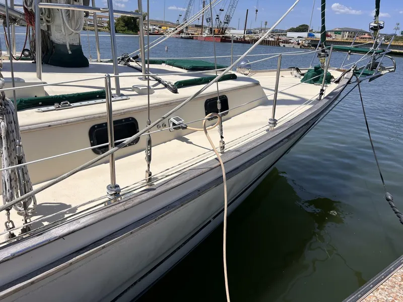 Slide: The Image of Whitby 42 1982 - 4586107