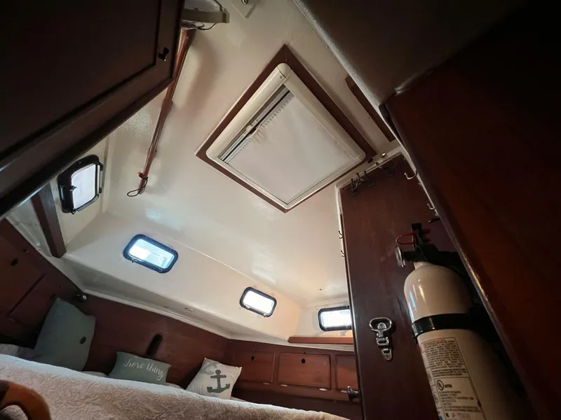 Slide: The Image of Whitby 42 1982 - 4586257