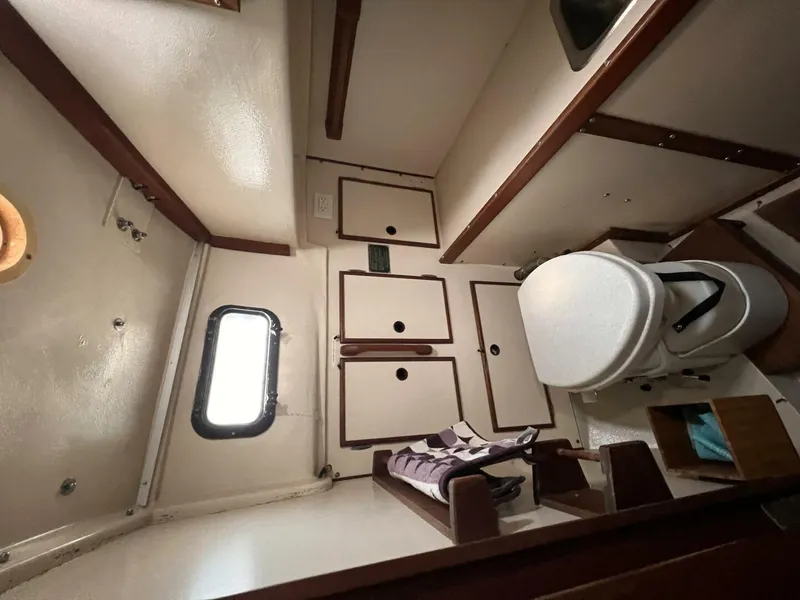 Slide: The Image of Whitby 42 1982 - 4586262