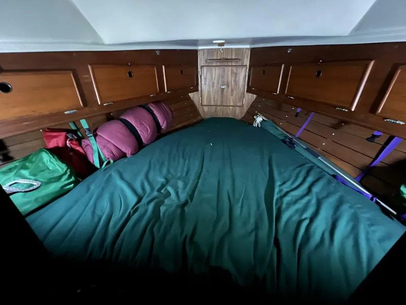 Slide: The Image of Whitby 42 1982 - 4586330