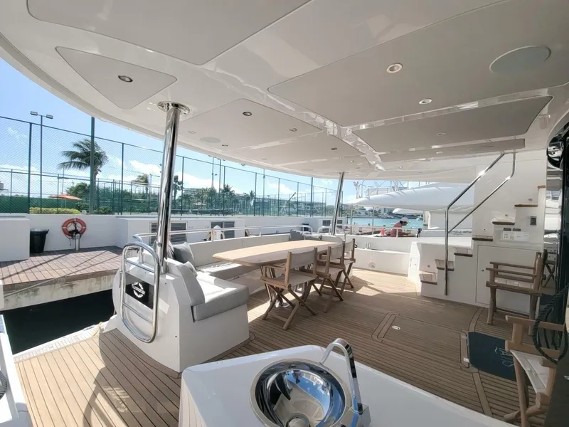 Slide: The Image of Sunseeker 86 2019 - 4588179