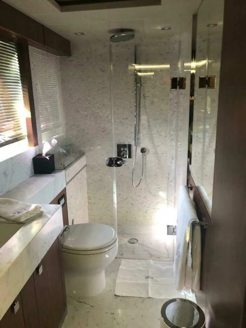 Slide: The Image of Sunseeker 86 2019 - 4588195