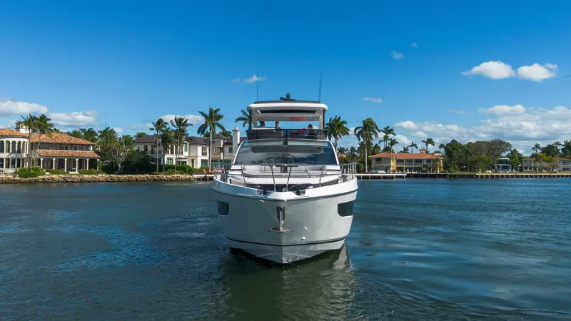 Slide: The Image of Pearl 72 2025 - 5892520