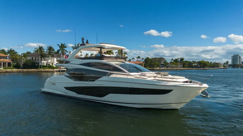 Slide: The Image of Pearl 72 2025 - 5892518