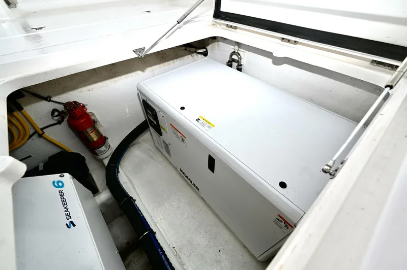 Slide: The Image of Intrepid 438 Evolution 2021 - 4590529