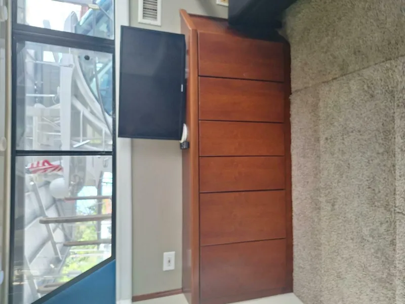 Slide: The Image of Silverton 34 Convertible 1992 - 4626217