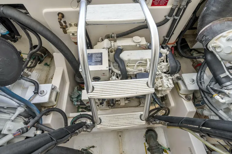 Slide: The Image of Cabo 35 2004 - 4597094