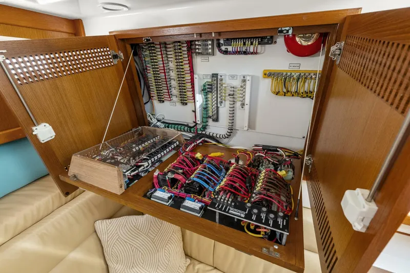 Slide: The Image of Cabo 35 2004 - 4597079