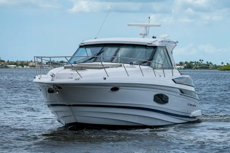 Slide: The Image of Regal 46 2015 - 4591706