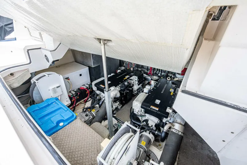 Slide: The Image of Regal 46 2015 - 4591752