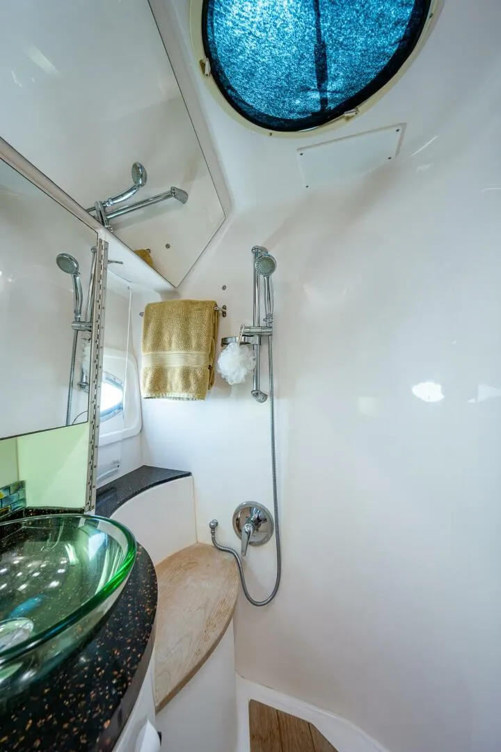 Slide: The Image of Regal 46 2015 - 4591783