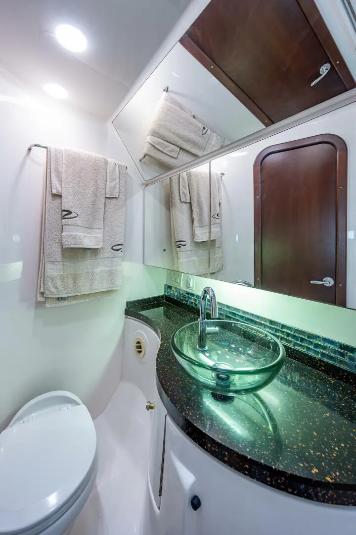 Slide: The Image of Regal 46 2015 - 4591787