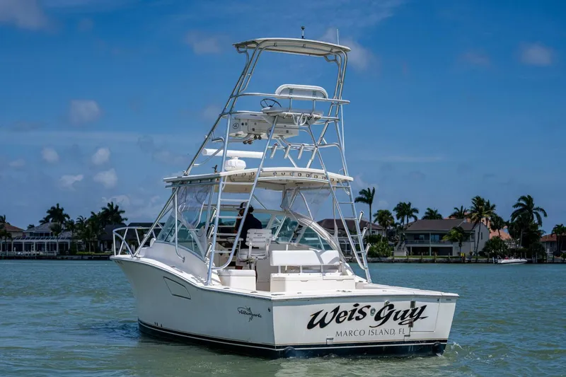 Slide: The Image of Albemarle 310 Express Fisherman 2004 - 4593791