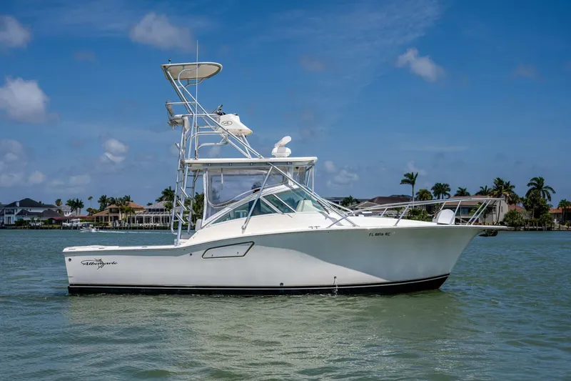 Slide: The Image of Albemarle 310 Express Fisherman 2004 - 4593786