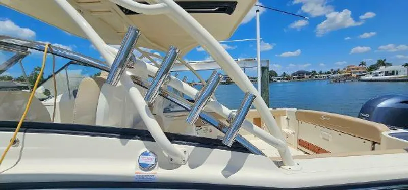 Slide: The Image of Scout 255 Dorado 2023 - 4594438