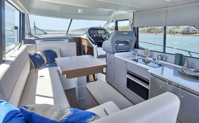 Slide: The Image of Beneteau Antares 12 2026 - 4597038