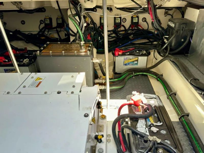 Slide: The Image of 38 Formula 380 Super Sport Crossover-Engine Room 2021 Formula 380 Super Sport Cross Over Das Liebesboot - 4610370