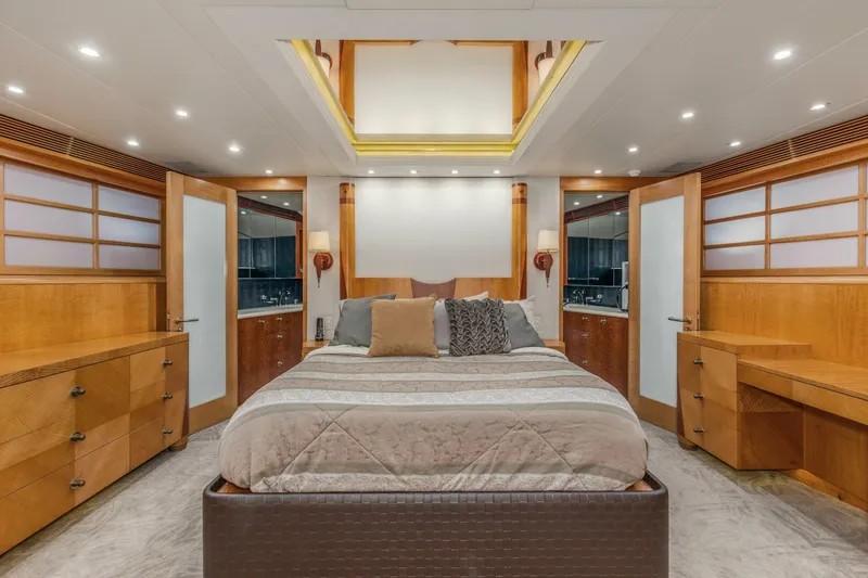 Slide: The Image of 1989 116' Feadship Sport Fisher-"Boss" -Master Stateroom - 4694821