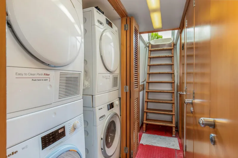Slide: The Image of 1989 116' Feadship - Boss - Laundry Station - 4694765