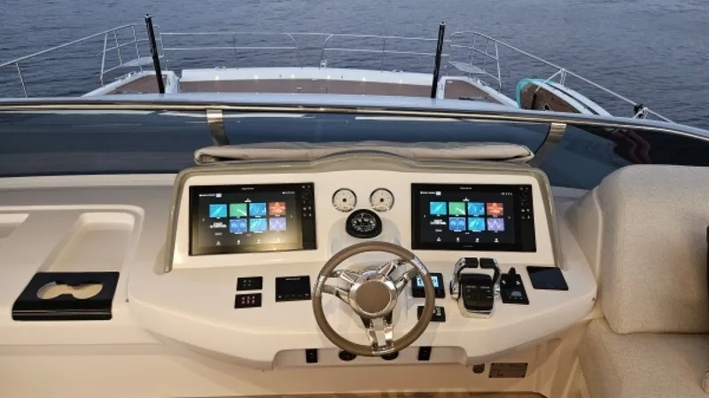 Slide: The Image of Used Power Catamaran for sale 2024 Lagoon Sixty 7 - SUNLOVE - 4892649