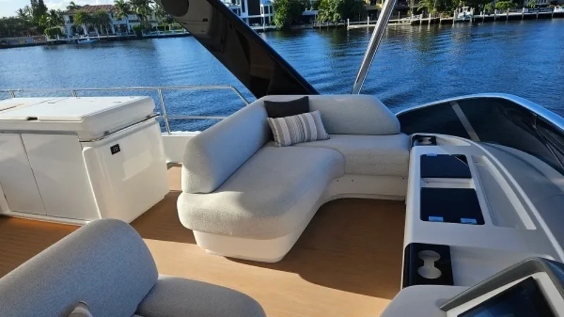 Slide: The Image of Used Power Catamaran for sale 2024 Lagoon Sixty 7 - SUNLOVE - 4892627