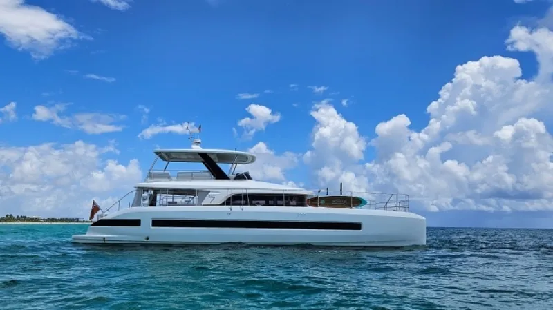 Slide: The Image of Used Power Catamaran for sale 2024 Lagoon Sixty 7 - SUNLOVE - 4892604