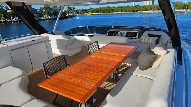Slide: The Image of Used Power Catamaran for sale 2024 Lagoon Sixty 7 - SUNLOVE - 4892633