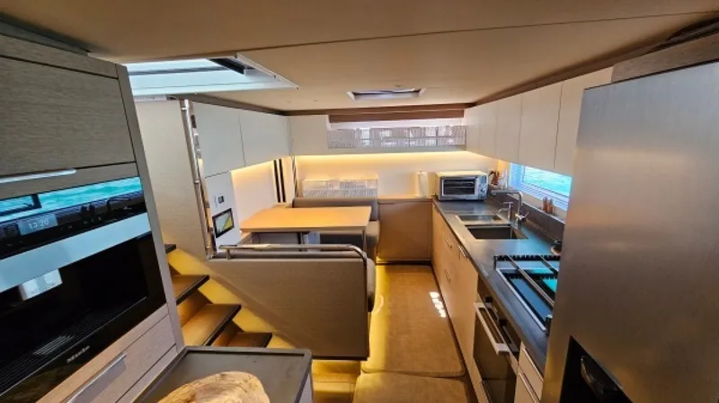 Slide: The Image of Used Power Catamaran for sale 2024 Lagoon Sixty 7 - SUNLOVE - 4892614