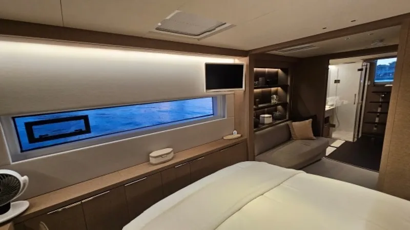 Slide: The Image of Used Power Catamaran for sale 2024 Lagoon Sixty 7 - SUNLOVE - 4892642