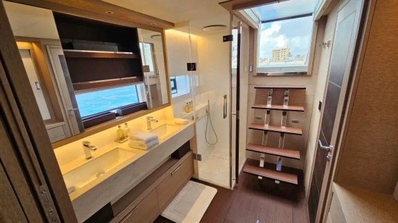 Slide: The Image of Used Power Catamaran for sale 2024 Lagoon Sixty 7 - SUNLOVE - 4892601