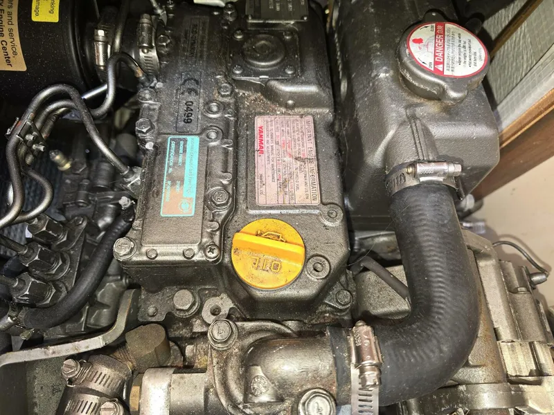 Slide: The Image of Hunter 33 2007 - 4609595