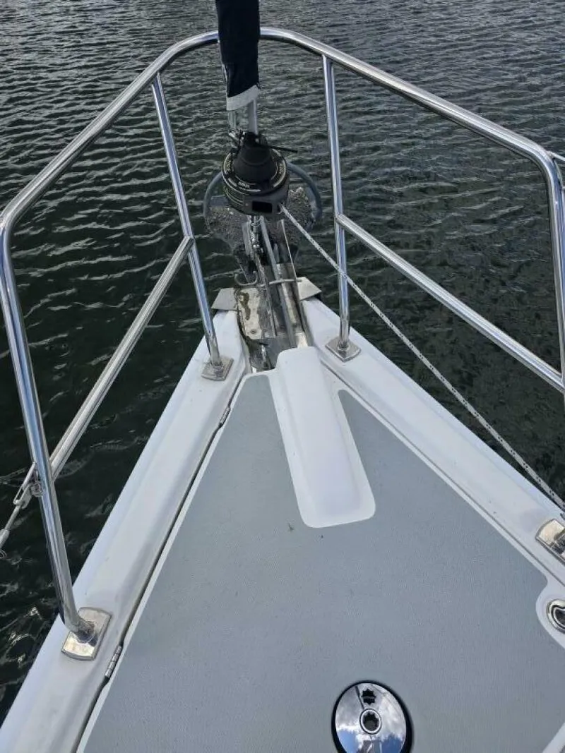 Slide: The Image of Hunter 33 2007 - 4609600