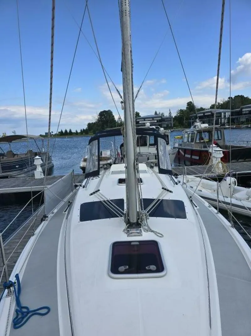 Slide: The Image of Hunter 33 2007 - 4609602