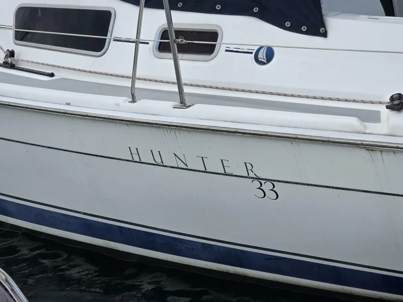 Slide: The Image of Hunter 33 2007 - 4609609