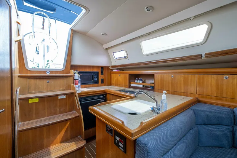 Slide: The Image of Hunter 33 2007 - 4609583