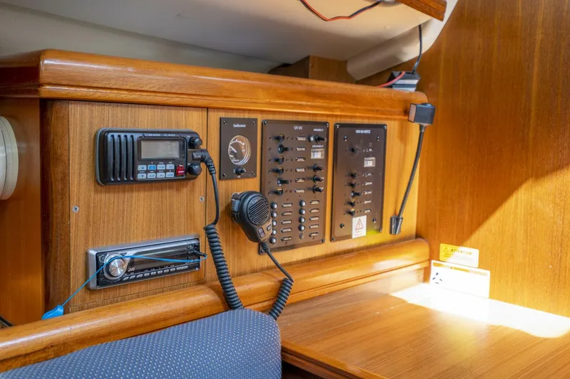 Slide: The Image of Hunter 33 2007 - 4609586