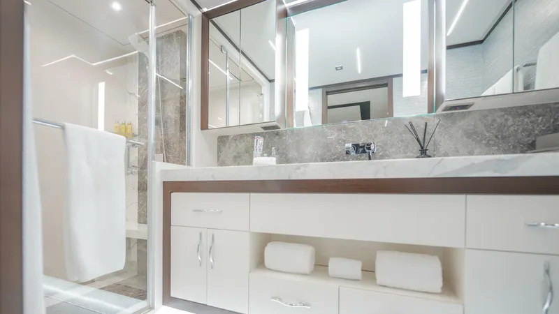 Slide: The Image of Hargrave E Series Superyachts Division 2024 - 5541156