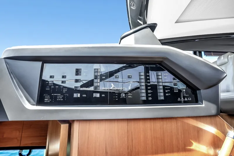 Slide: The Image of 2016 Princess V58-HAPPY HOUR- Helm - 6191780