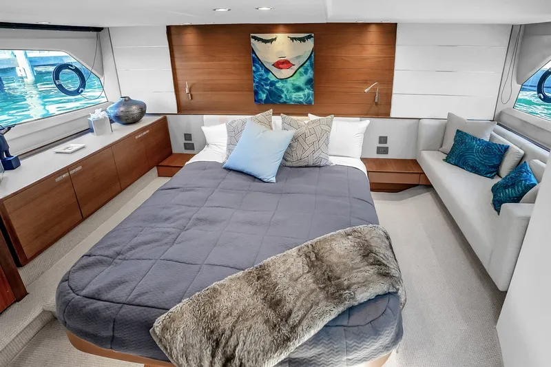 Slide: The Image of 2016 Princess V58-HAPPY HOUR- Master Stateroom - 6191795