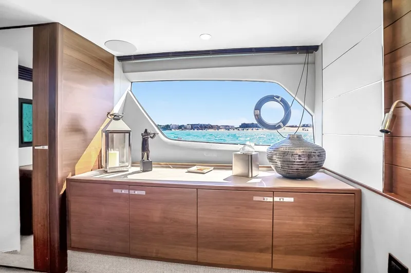 Slide: The Image of 2016 Princess V58-HAPPY HOUR- Master Stateroom - 6191797