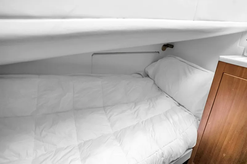 Slide: The Image of 2016 Princess V58-HAPPY HOUR- Crew Stateroom - 6191819