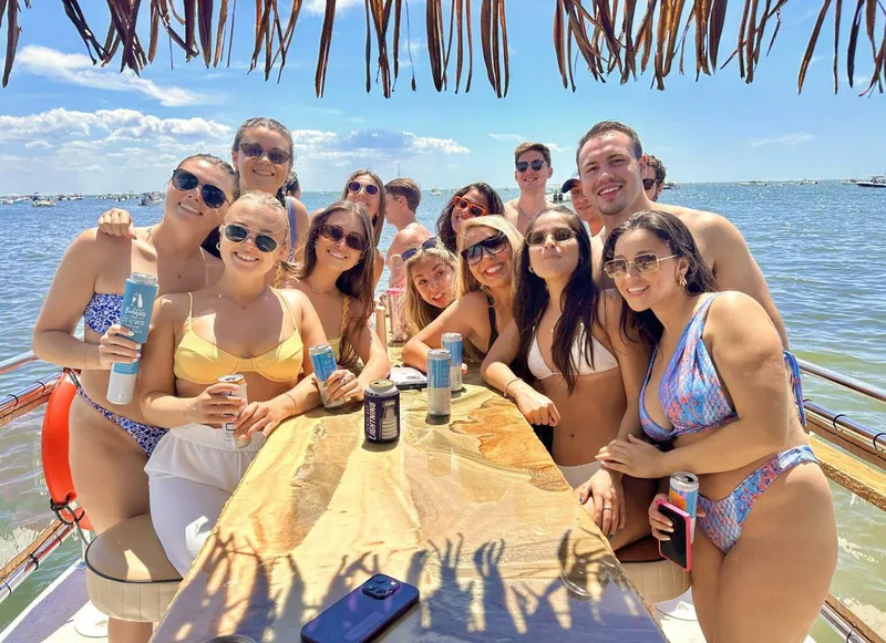 Slide: The Image of Beachcat 26 Tiki COI 2023 - 4612054