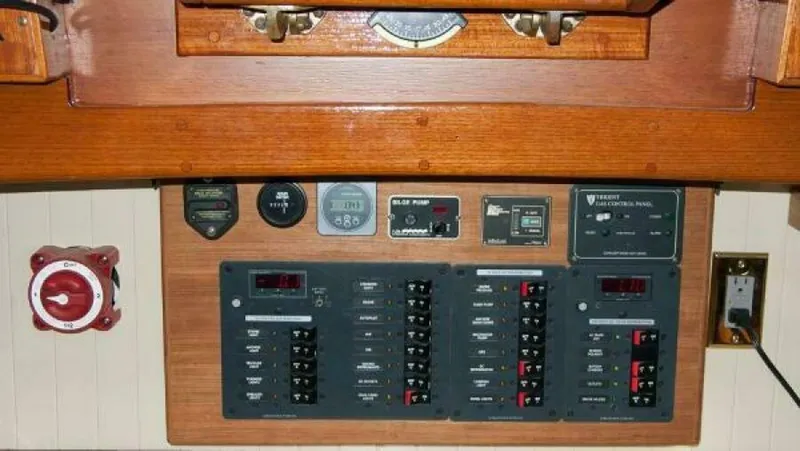 Slide: The Image of Bristol Channel Cutter Lyman Mo 2003 - 4613390