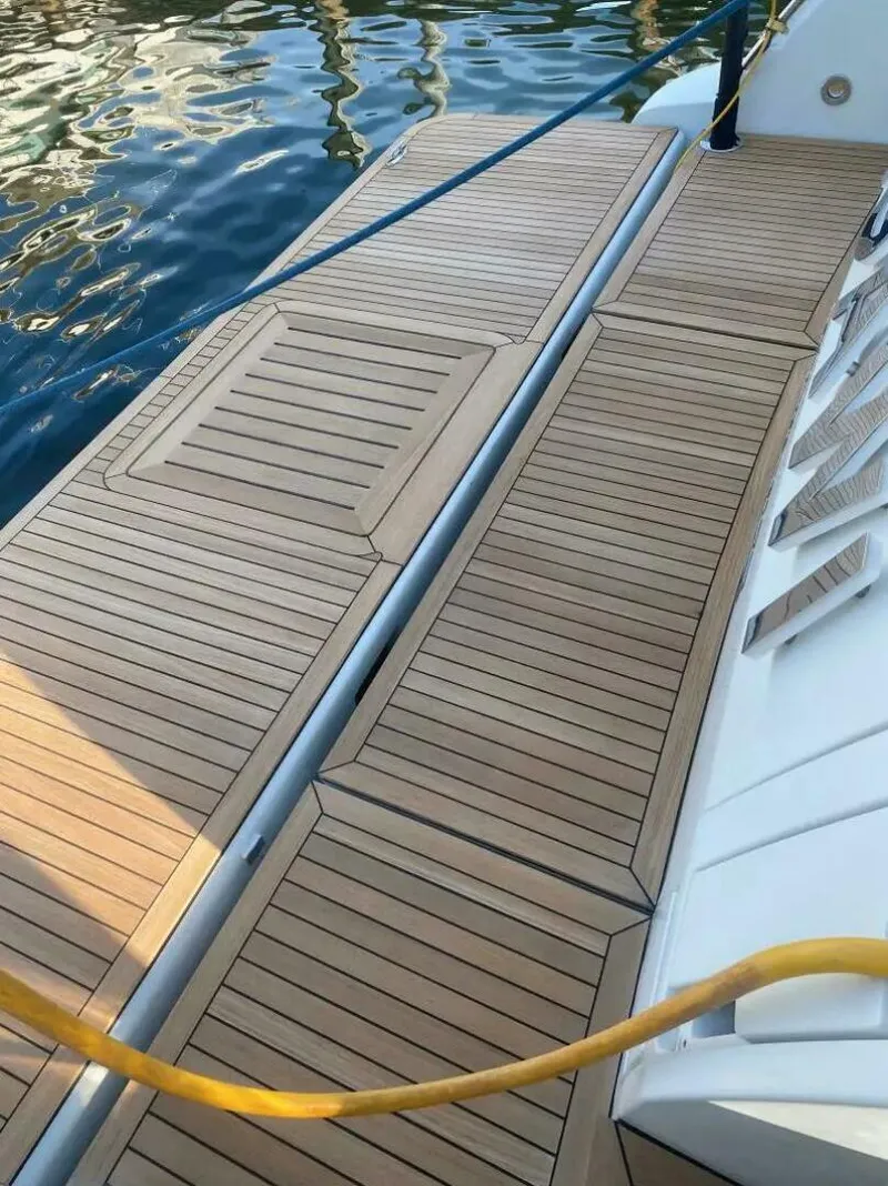 Slide: The Image of Azimut 62 2008 - 4613579