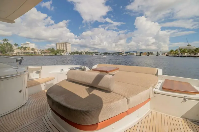 Slide: The Image of Azimut 62 2008 - 4613591